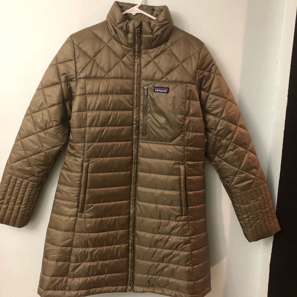 Large Patagonia quilted coat